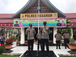 Polres Pasaman Gelar Upacara Parewel Parade