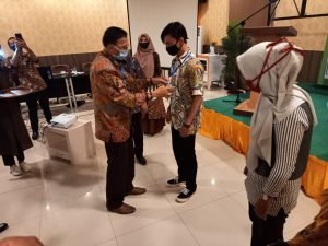 Bupati Hendrajoni, Buka Pelatihan Pengelola Homestay