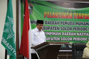Bupati Gusmal Lantik Dua Pimpinan di Kabupaten Solok