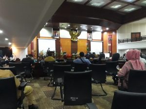 Fraksi Gerindra Pertanyakan Dasar Hukum