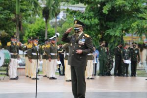 Peringatan HUT TNI ke 75 Danrem 032/Wbr Pimpin Ziarah Nasional