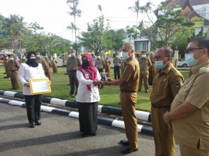 Lima Kali Raih WTP, Pessel Terima Plakat dan Piagam dari Kemenkeu RI