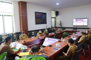 Sekda Sampaikan Perubahan RPJMD 2017-2022 dan APBD 2021 Dalam Dua Rapat Paripurna