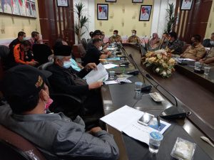 Tim Penilai Kompetensi dan Transparansi Dana Desa, Prov. Sumbar Nilai Bupati Pessel