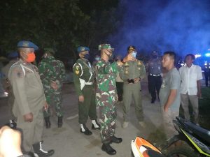 Tim Terpadu AKB Pessel, Bubarkan Kerumunan Massa Malam Tahun Baru di Kawasan Mandeh dan Carocok Painan