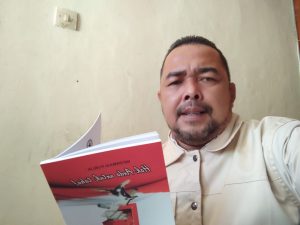 Adrian Tuswandi: Vaksin Covid Informasi Teramat Penting