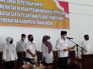 Honorer Kabupaten Tanah Datar Dapat Bernafas Lega Karena Terima SK PPPK