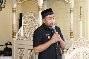 Sholat Jum’at di Masjid Al-Rasul, Wagub Sumbar Ajak Masyarakat Saling Bahu-membahu Untuk Kemajauan Sumbar