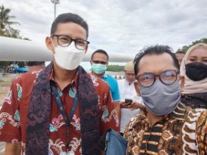 Menparekraf Kunjungi Pantai Carocok, Firman Wanipin: Selamat Datang Kembali di Ranah Minang