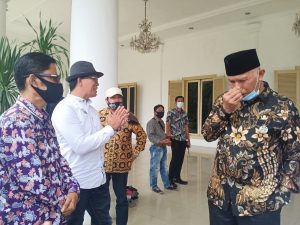 Gubernur Mahyeldi Dorong Seniman Sumbar Sebagai Perekat Bangsa