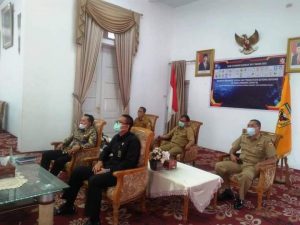 Peringati Hari Otonomi Daerah, Bupati Eka Putra Ikuti Secara Zoom Meeting