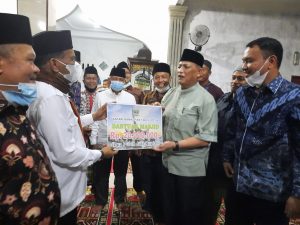 Tim Ramadhan Pemprov di Padang Sago Serukan Protokol Kesehatan