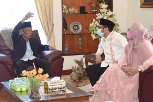 Hendri Septa Silurahmi Ke Rumah Pejabat Sumbar Pejabat Pasca Lebaran Idul Fitri