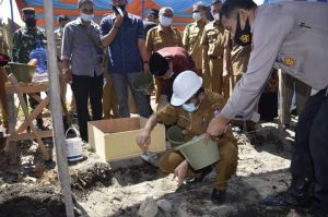 Walikota Padang Letakan Batu Pertama Pembangunan Sentra Rendang