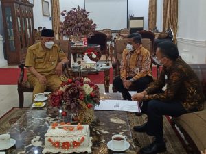 OJK Dukung Konversi Bank Nagari Menjadi Bank Nagari Syariah