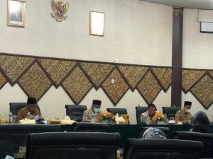 DPRD Padang Terima Pertanggungjawaban Pelaksanaan APBD