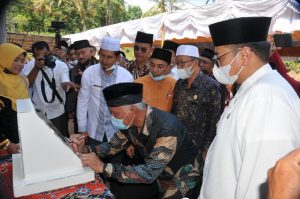 Gubernur Sumbar Sebut Hidupkan Kembali Silek Disetiap Mesjid dan Surau