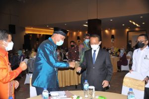 Gubernur Mahyeldi : Masih Banyak Potensi Investasi yang Belum Terkelola dengan Baik