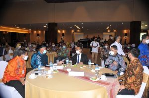 Gubernur Mahyeldi : Masih Banyak Potensi Investasi yang Belum Terkelola dengan Baik