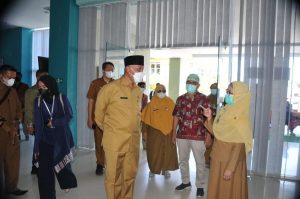 Gubernur Sumbar tinjau kesiapan RSUD dr Rasidin terkait COVID-19