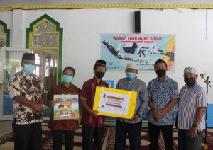 Menerima Wakaf Buku, Perpustakaan Masjid Jami’ Nurul Huda Diresmikan