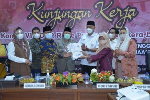 Komisi VIII DPR RI Tinjau Persiapan Kuliah Tatap Muka Antisipasi Lost Generation