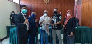 Sidang Sengketa Informasi Publik Berakhir Damai, LAI dan PT. TASPEN Bersalaman