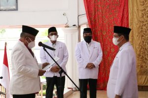 Pengurus PMI Sumbar Kukuhkan Pengurus PMI Kota Padang Masa Bhakti 2021-2026