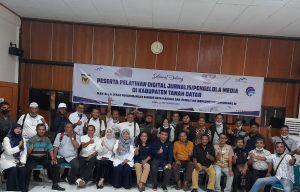 Diskominfo Tanah Datar Melaksanakan Pelatihan Jurnalis