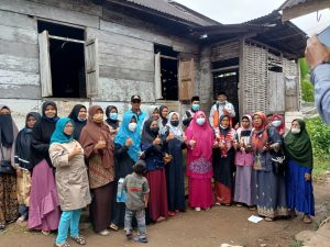Nevi Zuairina Mengadvokasi Bantuan 116 Rumah Tidak Layak Huni menjadi Layak Huni Untuk Masyarakat Sehat
