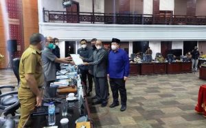 Ini Sikap 3 Fraksi DPRD Sumbar Menyikapi “Surat Sakti” Mahyeldi