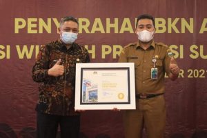 Padang Panjang Terima Piagam BKN Award 2021