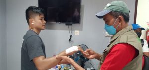 Dokter Kontingen Sumbar Langsung Pantau Recovery Atlet Muaythai