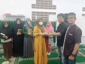 Maulid Nabi Muhammad, AWP Serahkan Bantuan Al Quran