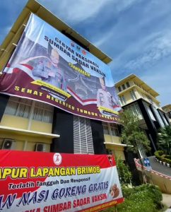 Gelar SUMDARSIN, Ribuan orang Datangi Gerai Polda Sumbar Untuk Mendapatkan Vaksinasi