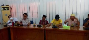 Komisi I Fraksi Gerindra Lakukan Hearing Bersama Pemilik Toko Pasar Raya Padang