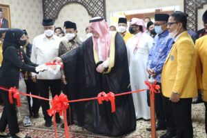 Duta Besar Arab Saudi Resmikan Saudi Corner di Universitas Negeri Padang