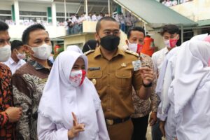 Cegah Stunting, Wagub Canangkan Gerakan Minum Tablet Tambah Darah Remaja Putri