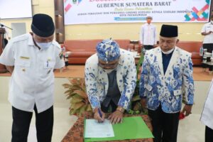 Gubernur Sumbar Sambut Baik Pelantikan Asosiasi Kepala Sekolah Indonesia Kota Payakumbuh