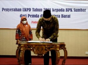 LKPD Kota Padang Panjang Terbaik di Sumbar