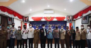 Bupati Dt Safar Bersama Ketua DPRD Limapuluh Kota Deni Asra Hadiri Rakor di Mentawai
