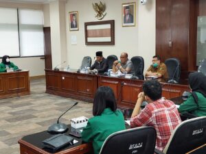 Audensi Mahasiswa Unitas dengan Ketua DPRD Sumbar Amat Harmonis