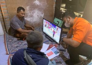 Dukung Digitalisasi Televisi, Pos Indonesia Salurkan Bantuan STB dari Kemkominfo