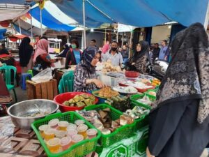 Pasa Pabukoan di Pasar Baru Padang Panjang, Bangkitkan Ekonomi Masyarakat