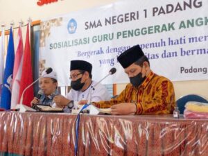 SMAN 1 Padang Panjang Laksanakan Pesantren Ramadan for Teacher