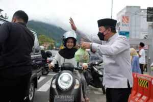 Agenda Rutin Jumat di Bulan Ramadan, Wawako Padang Panjang Asrul Bagikan Pabukoan