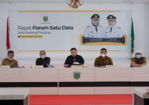 Wako Padang Panjang Fadly Amran Tekankan Pentingnya OPD Miliki Data Esensial