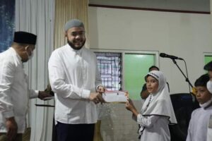 Alumni 1991 SMAN Padang Panjang Berbagi Berkah Bersama Anak Yatim Piatu