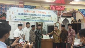 Tim Safari Ramadhan Pemprov Sumbar, Ajak Masyarakat Nagari Ampalu Perkuat Tali Silaturahmi