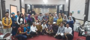 Buka Bersama dengan Musisi dan Penyanyi, Ketua DPRD Sumbar Ingatakan Marwah Ranah Minang